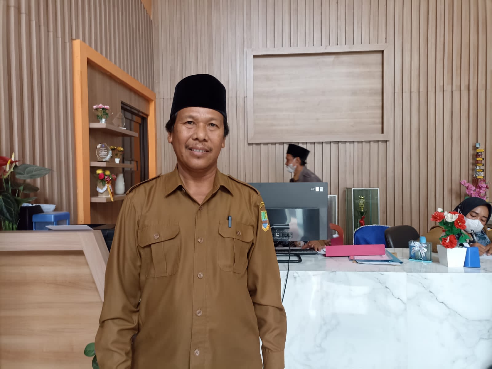 Foto: Sopyan Hadi, Plt. Kades Lambangsari, Kec. Tambun Selatan, Kab. Bekasi.
