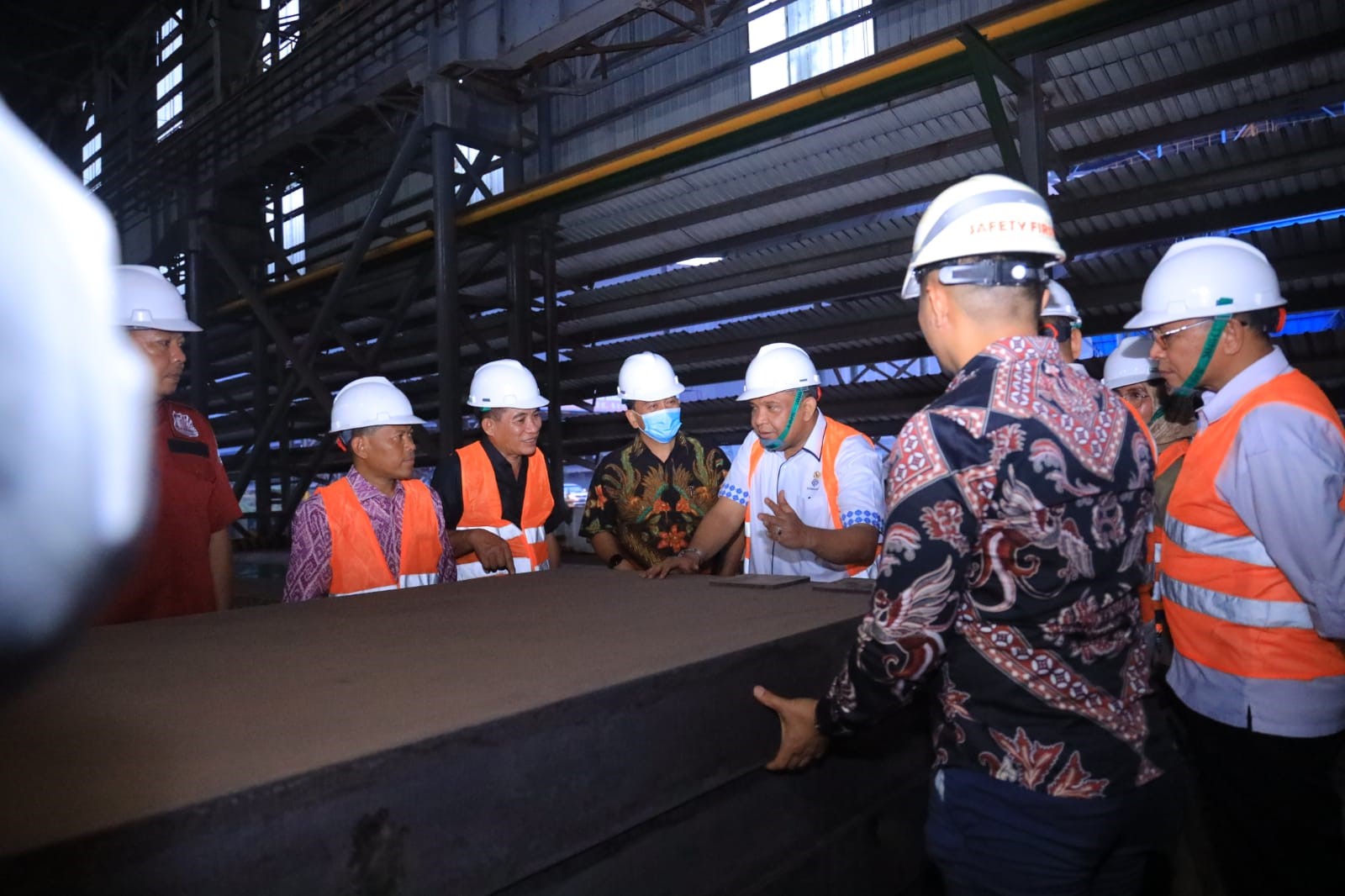 foto: Wamenaker RI saat kunjungan ke PT. VDNI