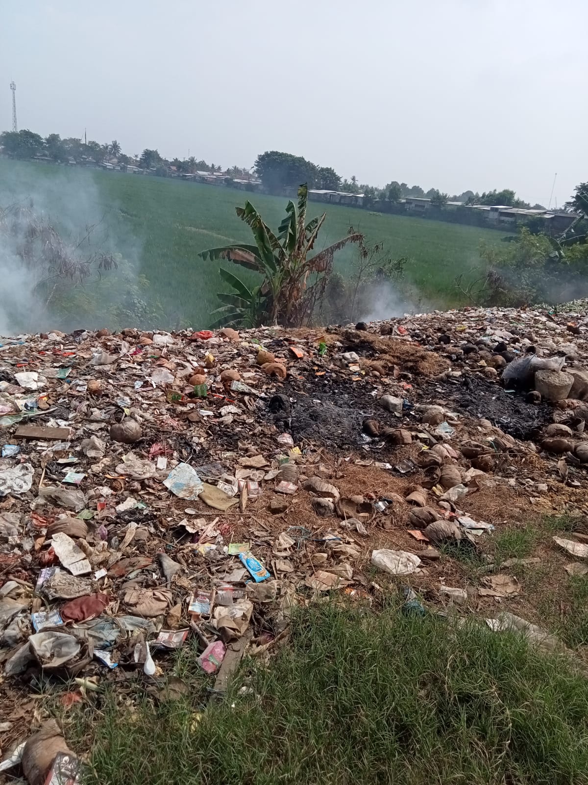 foto: Tumpukan sampah di Bekasi